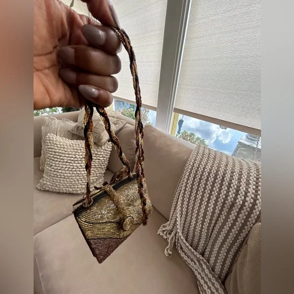 Mary Frances Elegant Gold Burgundy Beaded Velvet Trim Dragonfly Crossbody Purse - Picture 4 of 12